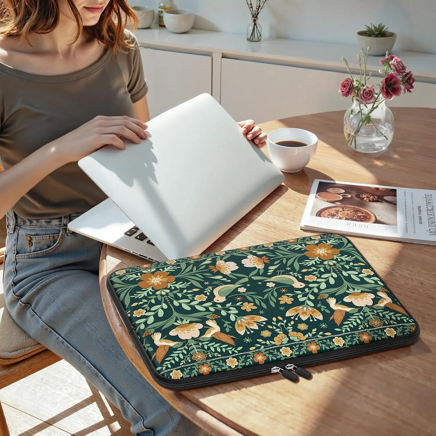 iCasso Laptop Sleeve 13 inch for MacBook Air 13-13.6 inch, Cute Laptop case for MacBook Pro 13 inch 14 inch, Slim Protective Travel Carrying Case Sleeve for 14 inch Chromebook, HP, Dell, Green