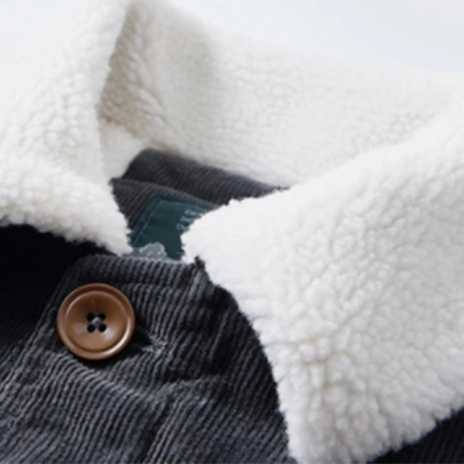 Mens Corduroy Jacket Sherpa Lined Trucker Cotton Lapel Collar Button Down Jackets Warm Winter Casual Work Padded Coat