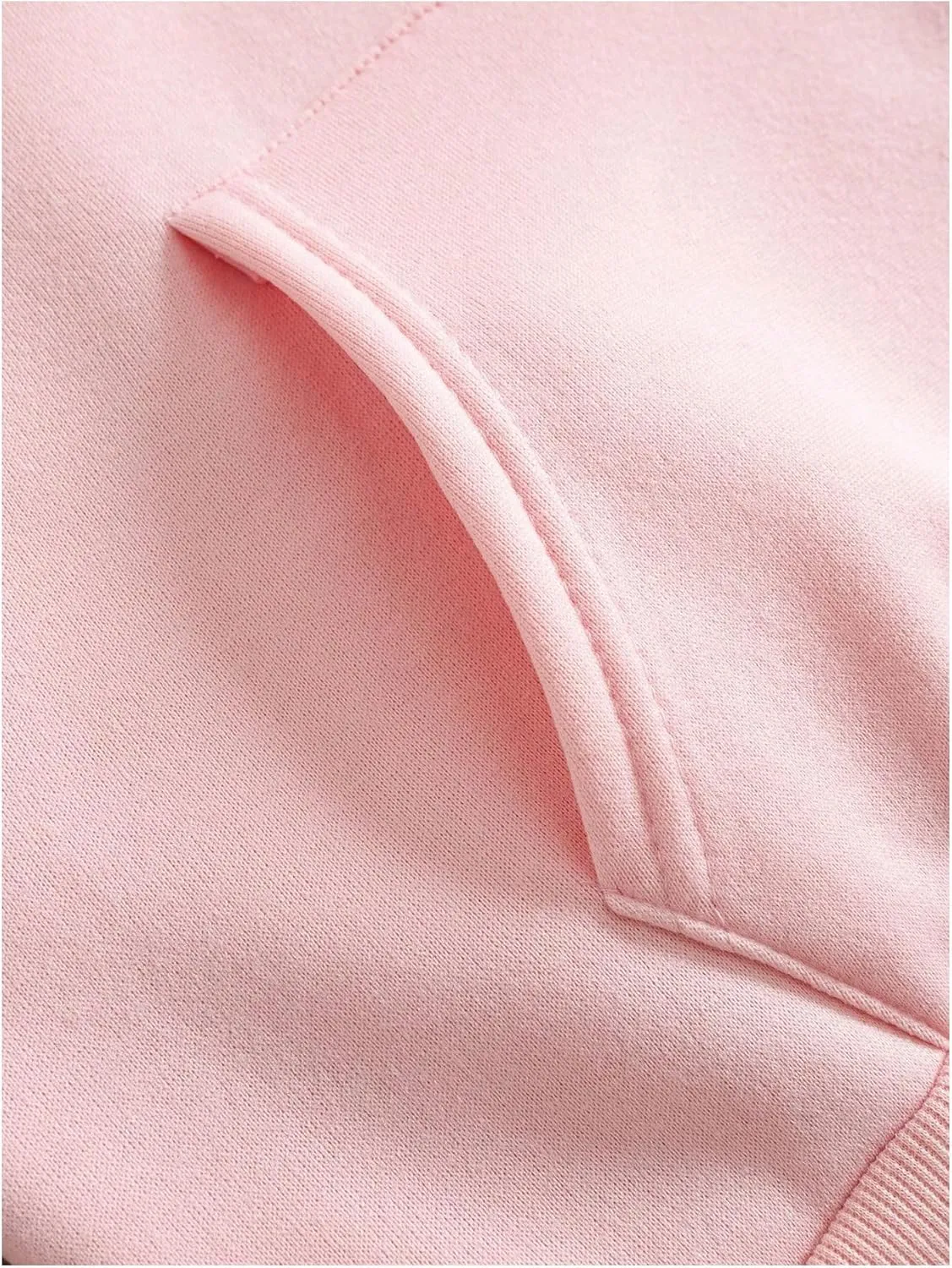SOLY HUX Women's Graphic Hoodies Oversized Drawstring Long Sleeve Letter Car Print Sweatshirt Pullover Tops