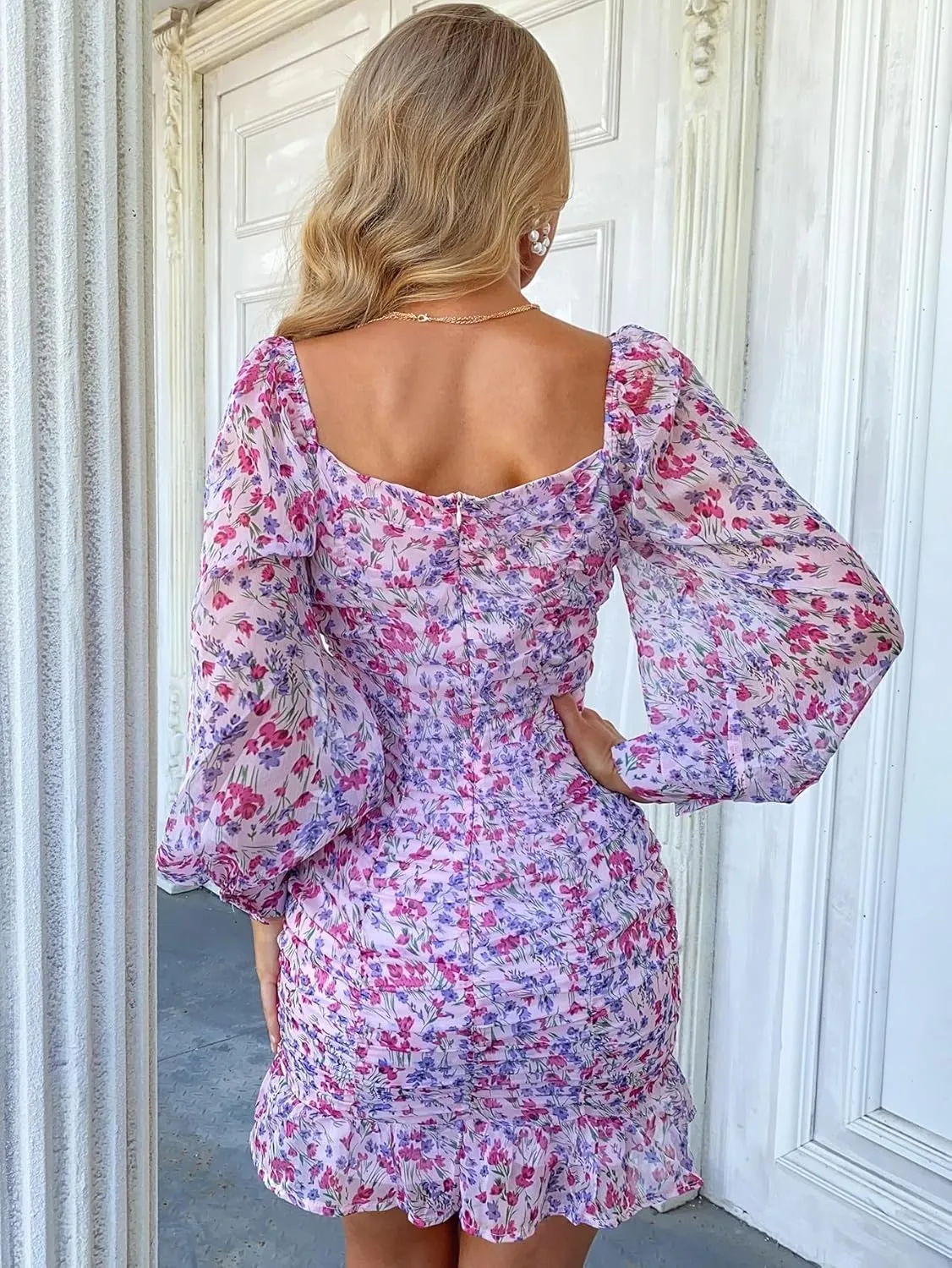 Summer Casual Women's Mini Dress Lantern Sleeve Ruffle Hem Ruched Floral Bodycon Mini Dress Square Neck Slim Fit