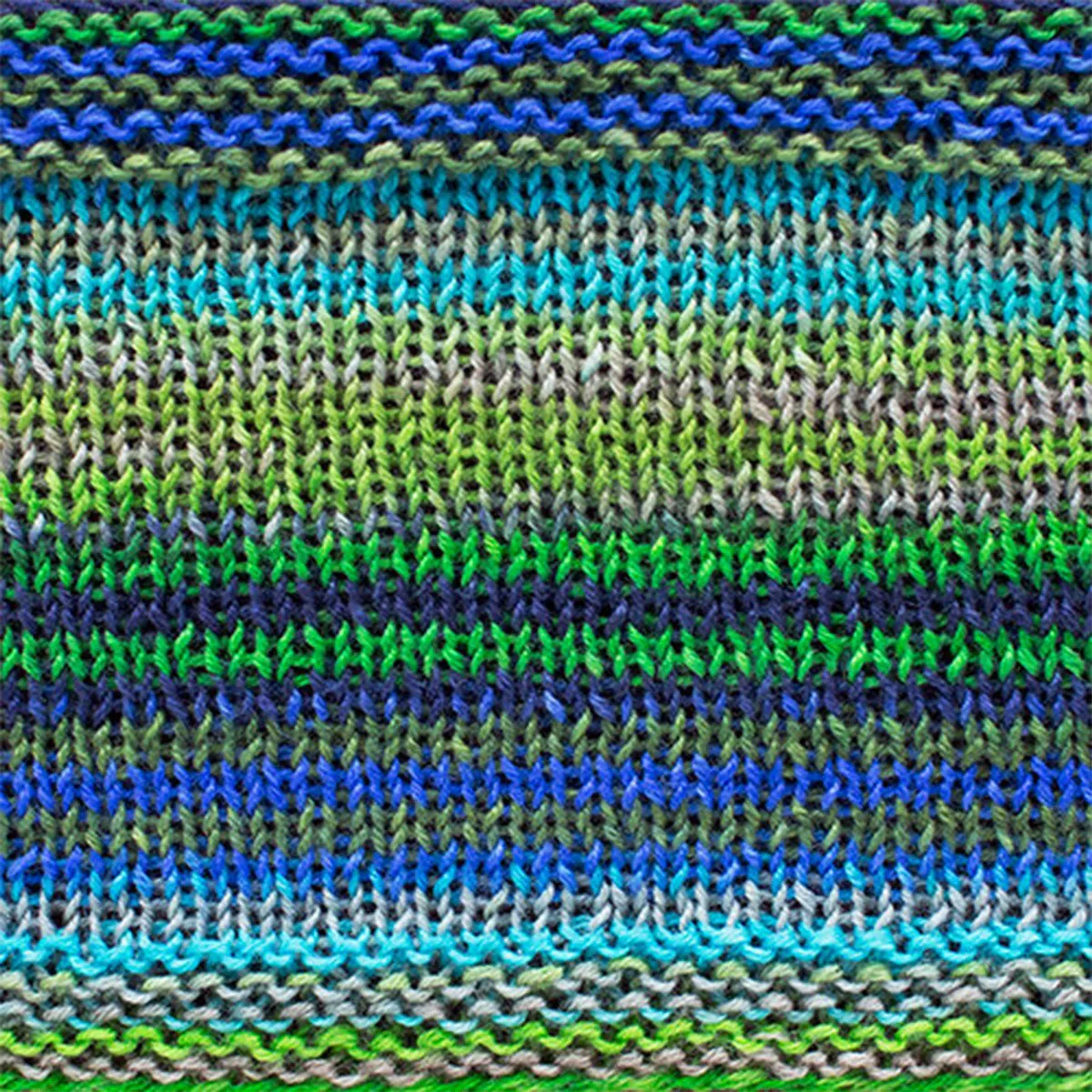 Urth Yarns Uneek Fingering Yarn - 3025