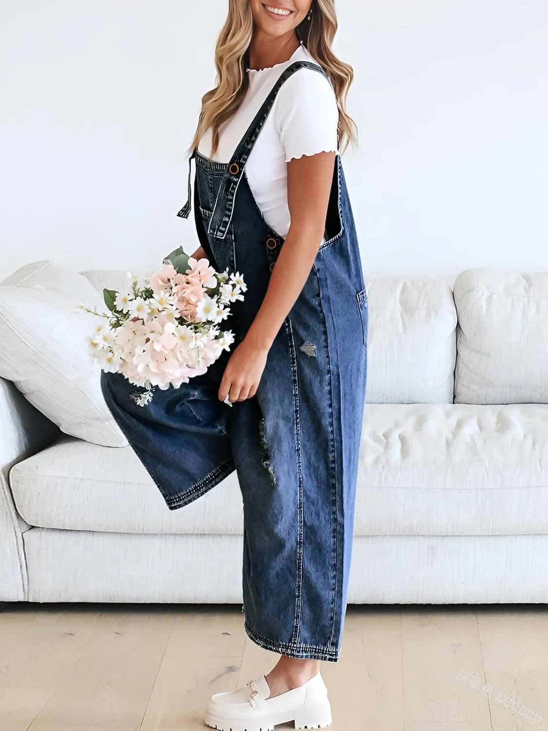 utcoco Women's Casual Adjustable Straps Denim Bib Overalls Distressed Ripped Wide Leg Jeans Long Pants Jumpsuits