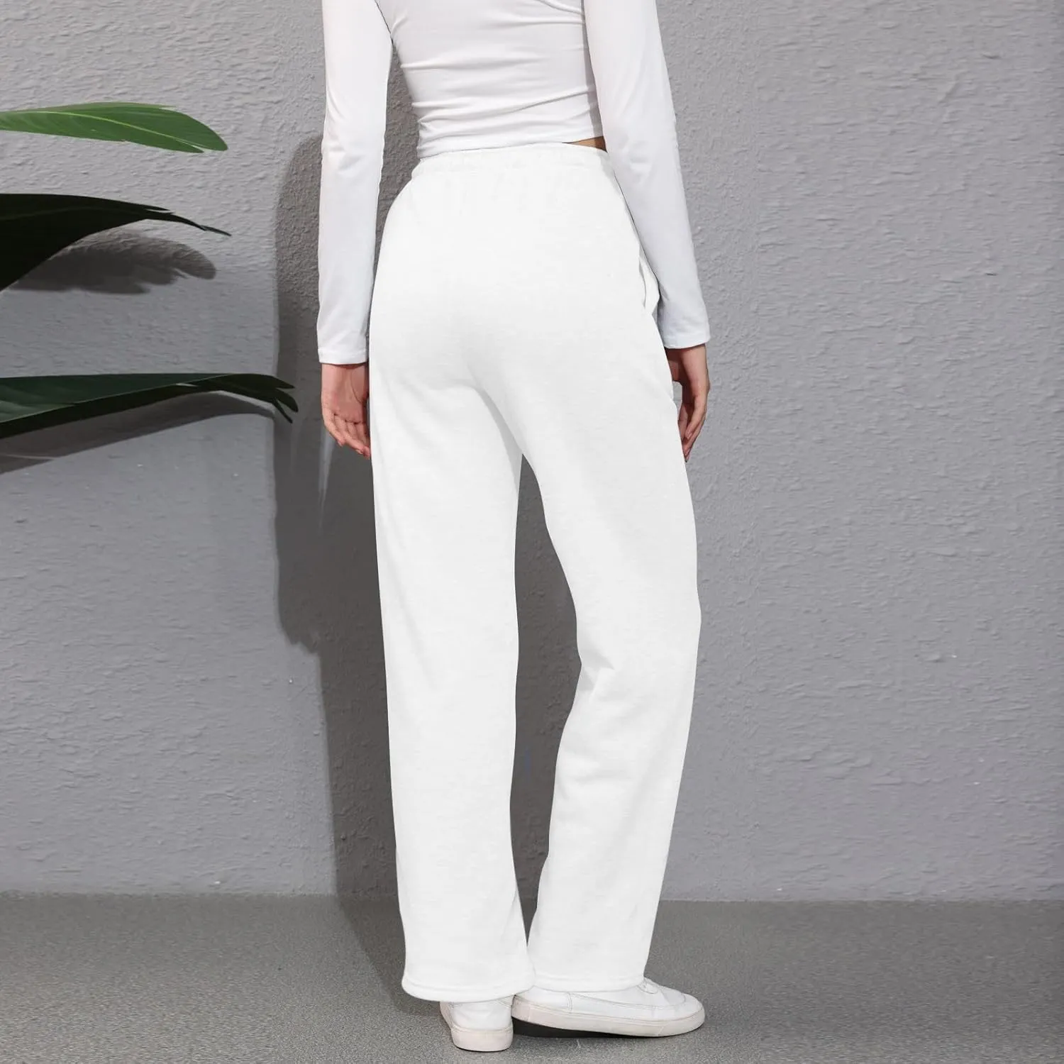Wide Leg Sweat Pants for Womens High Waisted Fleece Sweatpants with Pockets Y2k Baggy Comfy Athletic Jogger Pants