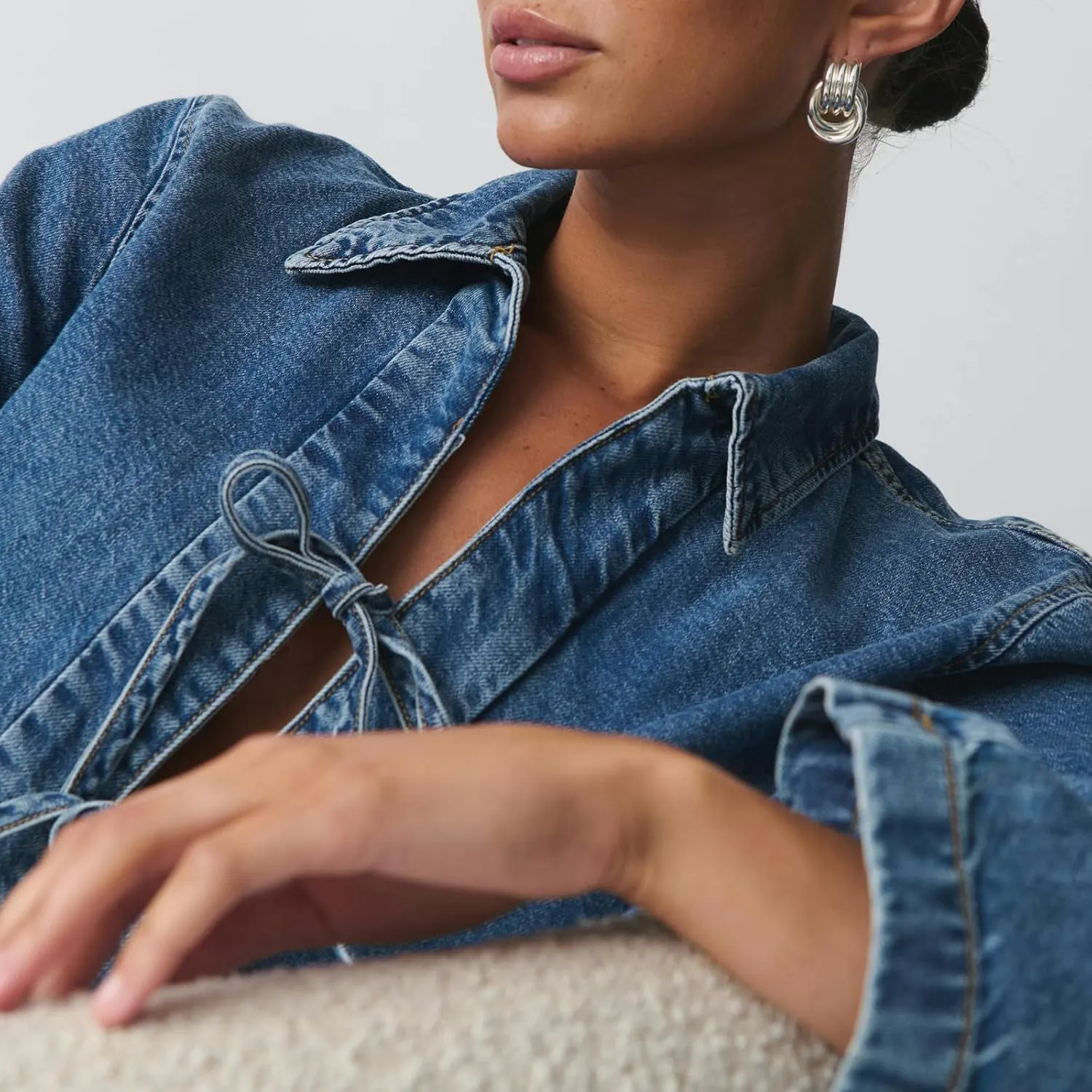 Womens Jean Jacket Tie Front Denim Jacket Lapel Neck Solid Color Long Sleeve Casual Crop Jean Shirts Fall Coat